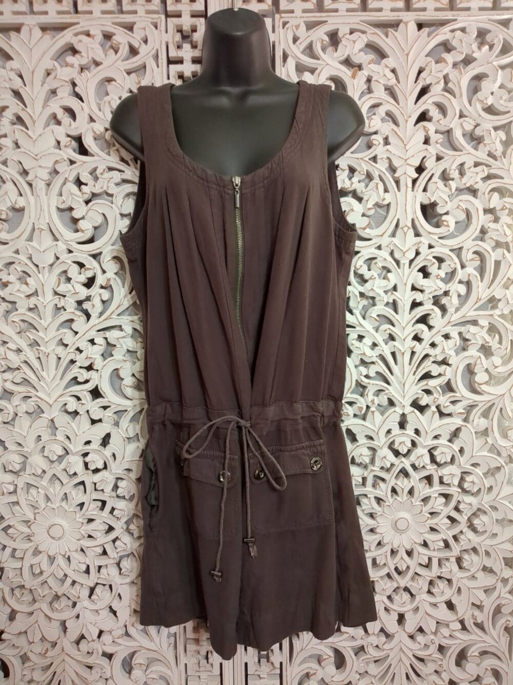 P2P 19" 💢🌻💢 Dark Green Sleeveless Romper